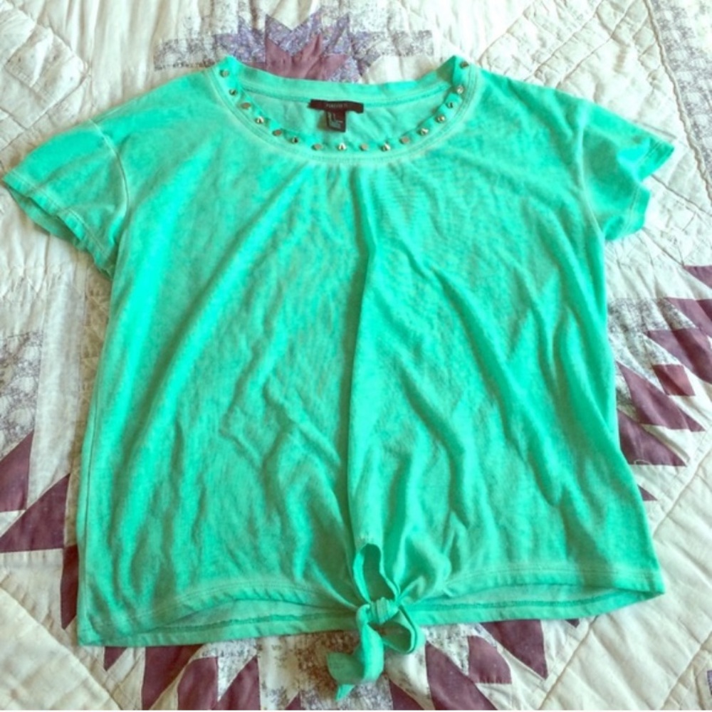 Forever 21 mint green studded collar tee